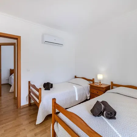 Holiday Home V3 Aguia M - Vip Properties By Interhome * Albufeira